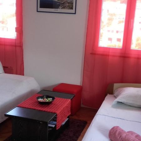 Apartment Max Omiš Exterior foto